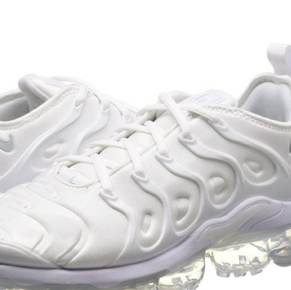 WOMENS NIKE AIR VAPORMAX PLUS WHITE WHITE SIZE 8
